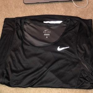 Barely worn Nike Tank top